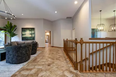Entry Way - 4946 S Bellhurst Ave, Springfield, MO 65804 photo 1 of 3