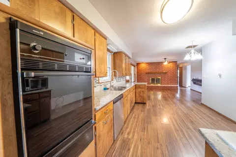 Kitchen - 906 E Prairie Ln, Ash Grove, MO 65604 photo 2 of 2