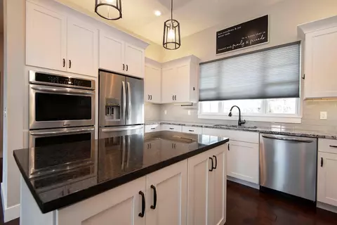Kitchen - 707 N Fox Hill Cir, Nixa, MO 65714 photo 4 of 4