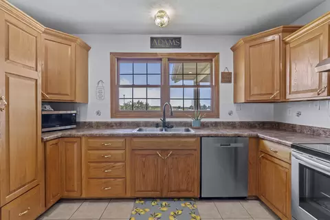Kitchen - 119 Jensen Rd, Conway, MO 65632 photo 2 of 3