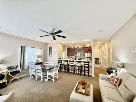Living - 109 Vista View Dr UNIT B, Branson, MO 65616 photo 1 of 2