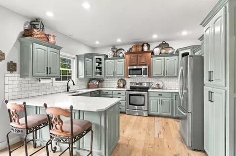 Kitchen - 2810 N 24th St, Ozark, MO 65721 photo 1 of 2