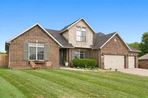 Exterior - 2810 N 24th St, Ozark, MO 65721 photo 2 of 15