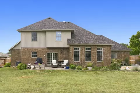 Exterior - 2810 N 24th St, Ozark, MO 65721 photo 3 of 15