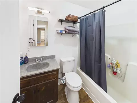 Bath - 32 Springwoods Loop, Buffalo, MO 65622 photo 2 of 2