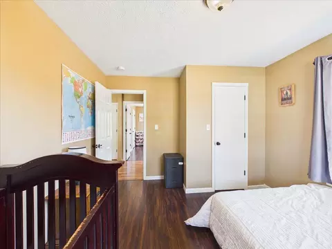 Bedroom - 32 Springwoods Loop, Buffalo, MO 65622 photo 2 of 6