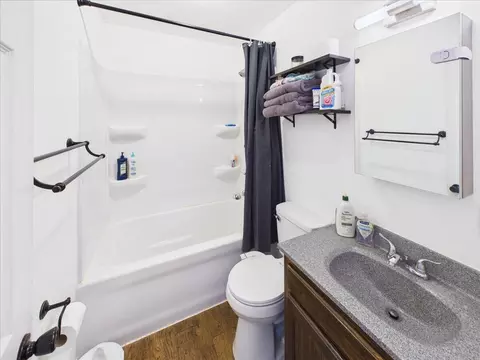 Bath - 32 Springwoods Loop, Buffalo, MO 65622 photo 1 of 2