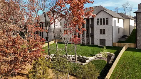 Exterior - 6041 S Dollison Ave, Springfield, MO 65810 photo 4 of 12