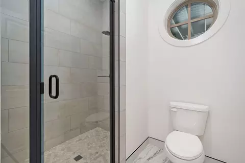 Bath - 6041 S Dollison Ave, Springfield, MO 65810 photo 18 of 18