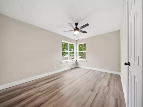 Bedroom - 659 S Wildan Ave, Springfield, MO 65802 photo 10 of 12