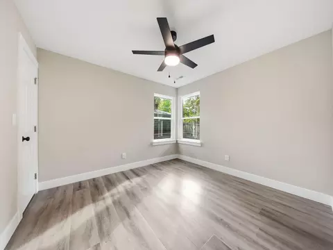 Bedroom - 659 S Wildan Ave, Springfield, MO 65802 photo 7 of 12