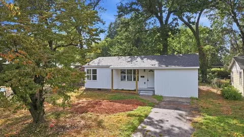 Exterior - 659 S Wildan Ave, Springfield, MO 65802 photo 5 of 7