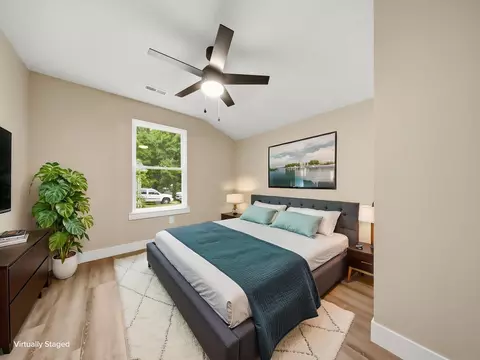 Bedroom - 659 S Wildan Ave, Springfield, MO 65802 photo 5 of 12