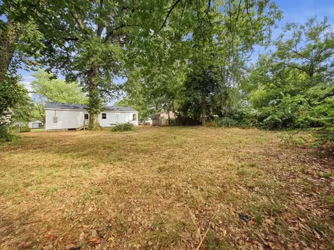 Exterior - 659 S Wildan Ave, Springfield, MO 65802 photo 7 of 7