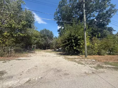 310 S 4th St, Thayer, MO 65791 photo 2