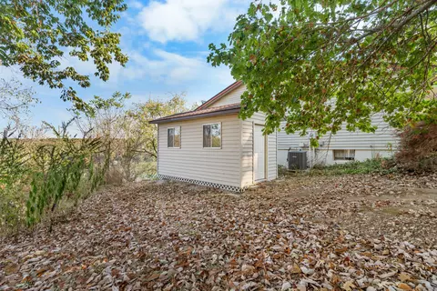 Exterior - 505 Cope Ln, Forsyth, MO 65653 photo 12 of 14