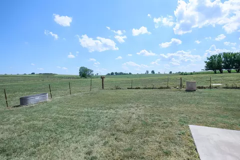 Exterior - 1584 E 517th Rd, Brighton, MO 65617 photo 7 of 17