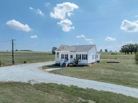 Exterior - 1584 E 517th Rd, Brighton, MO 65617 photo 3 of 17
