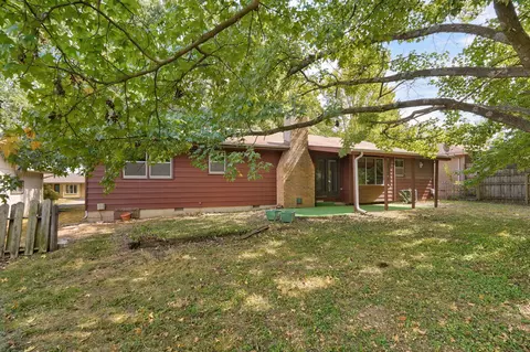 Exterior - 1221 S John Ave, Springfield, MO 65804 photo 10 of 10