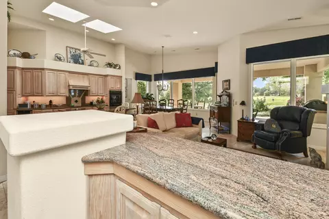 Kitchen - 5181 S Stonehaven Dr, Springfield, MO 65809 photo 11 of 11