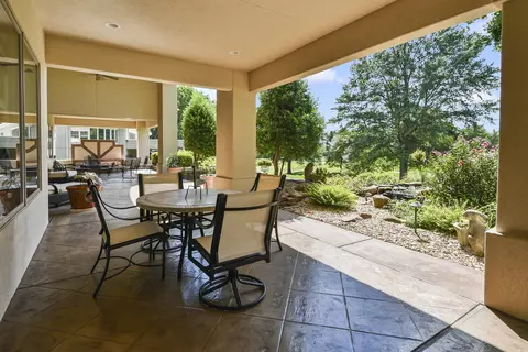 Exterior - 5181 S Stonehaven Dr, Springfield, MO 65809 photo 7 of 18
