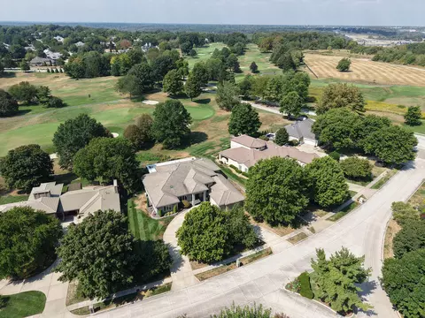View/Area - 5181 S Stonehaven Dr, Springfield, MO 65809 photo 8 of 9