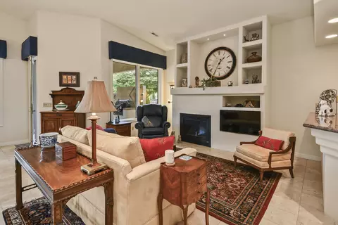 Living - 5181 S Stonehaven Dr, Springfield, MO 65809 photo 11 of 13