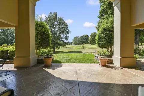Exterior - 5181 S Stonehaven Dr, Springfield, MO 65809 photo 5 of 18