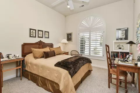 Bedroom - 5181 S Stonehaven Dr, Springfield, MO 65809 photo 5 of 5