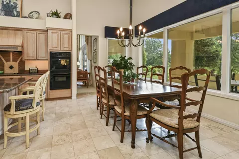 Dining - 5181 S Stonehaven Dr, Springfield, MO 65809 photo 3 of 5