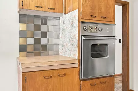Kitchen - 924-26 S Link Ave, Springfield, MO 65802 photo 4 of 4