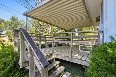 Exterior - 924-26 S Link Ave, Springfield, MO 65802 photo 4 of 4