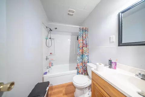 Bath - 7777 Jayson St, Birch Tree, MO 65438 photo 1 of 3