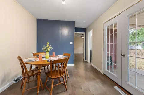 Dining - 3429 S Franklin Ave, Springfield, MO 65807 photo 1 of 2