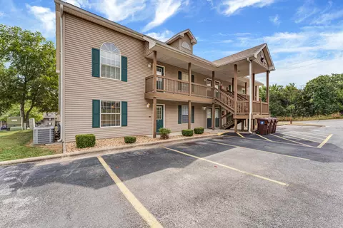 Exterior - 490 Abby Ln #1, Branson, MO 65616 photo 6 of 7