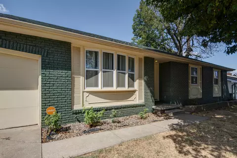 Exterior - 315 S Troy Ave, Springfield, MO 65802 photo 4 of 9
