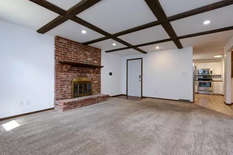 Living - 315 S Troy Ave, Springfield, MO 65802 photo 7 of 9