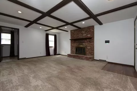 Living - 315 S Troy Ave, Springfield, MO 65802 photo 6 of 9