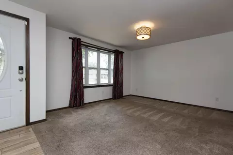 Living - 315 S Troy Ave, Springfield, MO 65802 photo 9 of 9