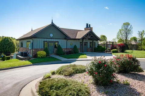 Exterior - 1140 S Erika Ave, Springfield, MO 65802 photo 10 of 14