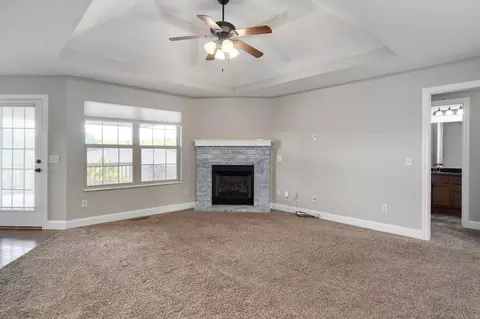 Living - 1140 S Erika Ave, Springfield, MO 65802 photo 1 of 7