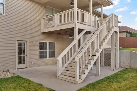 Exterior - 1140 S Erika Ave, Springfield, MO 65802 photo 7 of 14