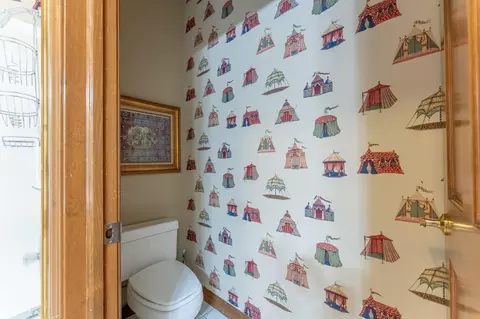 Bath - 3596 E Montrose Ct, Springfield, MO 65809 photo 11 of 12