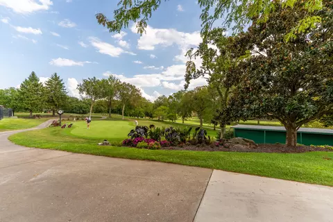 Exterior - 3596 E Montrose Ct, Springfield, MO 65809 photo 18 of 19