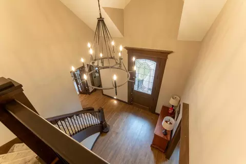 Entry Way - 3596 E Montrose Ct, Springfield, MO 65809 photo 4 of 6