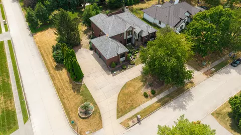 View/Area - 3596 E Montrose Ct, Springfield, MO 65809 photo 2 of 14