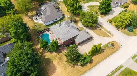 View/Area - 3596 E Montrose Ct, Springfield, MO 65809 photo 4 of 14