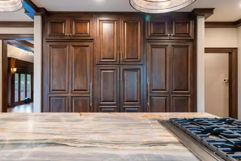 Kitchen - 3596 E Montrose Ct, Springfield, MO 65809 photo 8 of 9