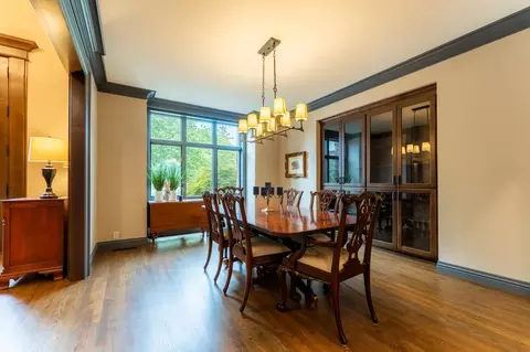 Dining - 3596 E Montrose Ct, Springfield, MO 65809 photo 2 of 12