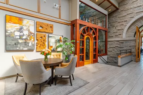 Entry Way - 3596 E Montrose Ct, Springfield, MO 65809 photo 5 of 6